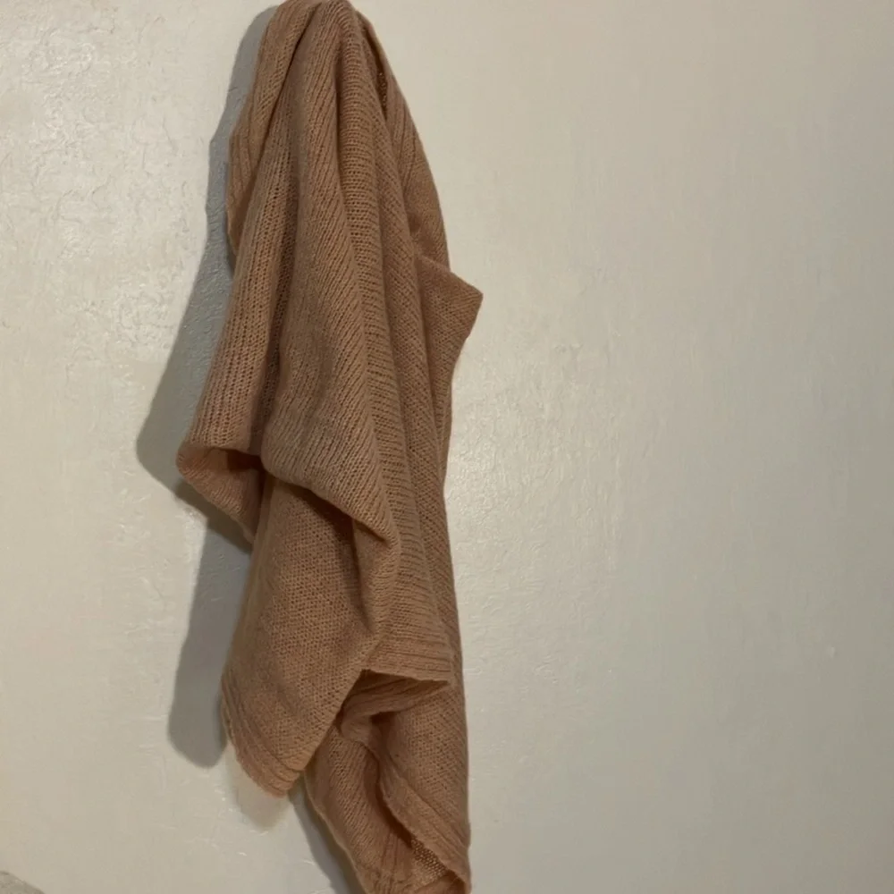 🌈 H&M infinity scarf dusty rose wool blend
